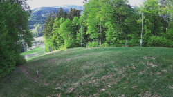 Prostřední část sjezdovky a snowpark