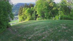 Prostřední část sjezdovky a snowpark