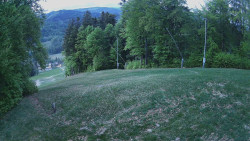 Prostřední část sjezdovky a snowpark