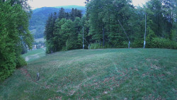 Prostřední část sjezdovky a snowpark