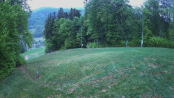 Prostřední část sjezdovky a snowpark