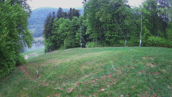 Prostřední část sjezdovky a snowpark