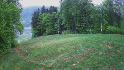 Prostřední část sjezdovky a snowpark