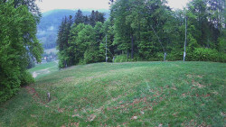 Prostřední část sjezdovky a snowpark