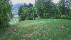 Prostřední část sjezdovky a snowpark