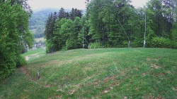 Prostřední část sjezdovky a snowpark