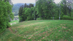 Prostřední část sjezdovky a snowpark