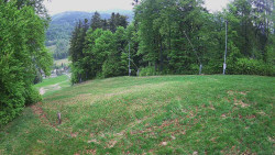 Prostřední část sjezdovky a snowpark