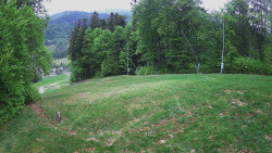 Prostřední část sjezdovky a snowpark