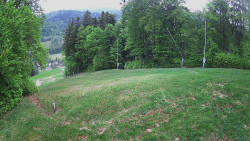 Prostřední část sjezdovky a snowpark