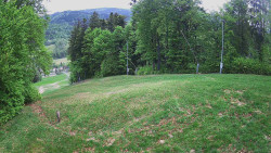 Prostřední část sjezdovky a snowpark