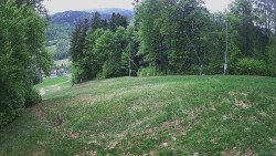 Prostřední část sjezdovky a snowpark
