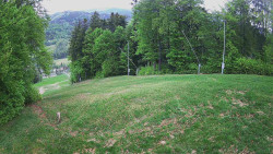 Prostřední část sjezdovky a snowpark