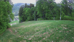 Prostřední část sjezdovky a snowpark