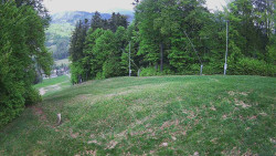 Prostřední část sjezdovky a snowpark