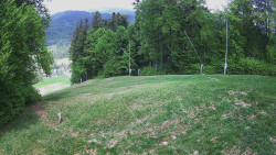 Prostřední část sjezdovky a snowpark