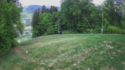 Prostřední část sjezdovky a snowpark