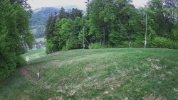 Prostřední část sjezdovky a snowpark