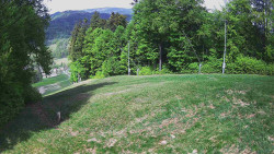 Prostřední část sjezdovky a snowpark