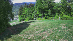 Prostřední část sjezdovky a snowpark