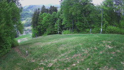 Prostřední část sjezdovky a snowpark
