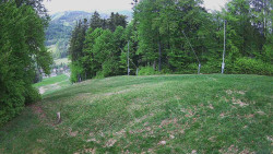 Prostřední část sjezdovky a snowpark
