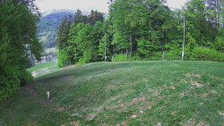 Prostřední část sjezdovky a snowpark