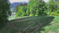 Prostřední část sjezdovky a snowpark