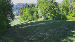 Prostřední část sjezdovky a snowpark