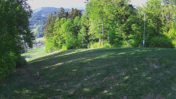 Prostřední část sjezdovky a snowpark