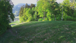 Prostřední část sjezdovky a snowpark