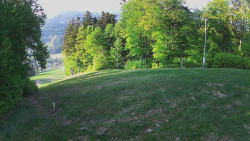 Prostřední část sjezdovky a snowpark