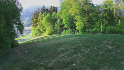 Prostřední část sjezdovky a snowpark