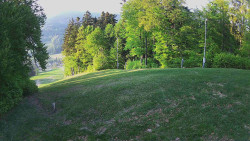 Prostřední část sjezdovky a snowpark