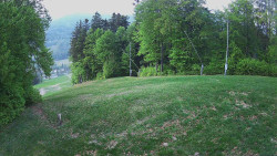 Prostřední část sjezdovky a snowpark