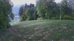 Prostřední část sjezdovky a snowpark