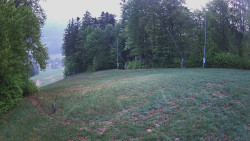 Prostřední část sjezdovky a snowpark