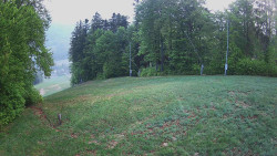 Prostřední část sjezdovky a snowpark