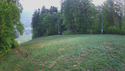 Prostřední část sjezdovky a snowpark