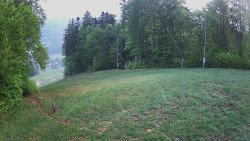 Prostřední část sjezdovky a snowpark