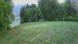 Prostřední část sjezdovky a snowpark