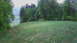 Prostřední část sjezdovky a snowpark