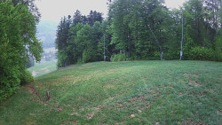 Prostřední část sjezdovky a snowpark