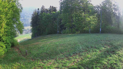 Prostřední část sjezdovky a snowpark