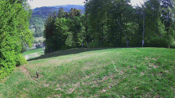 Prostřední část sjezdovky a snowpark