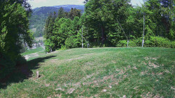 Prostřední část sjezdovky a snowpark