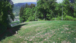 Prostřední část sjezdovky a snowpark