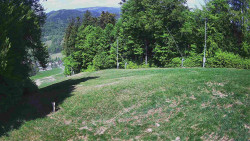 Prostřední část sjezdovky a snowpark