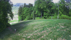 Prostřední část sjezdovky a snowpark