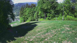 Prostřední část sjezdovky a snowpark